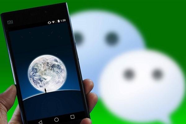 我一个身份证办的两张卡我能查另一张手机卡的微信聊天记录吗?